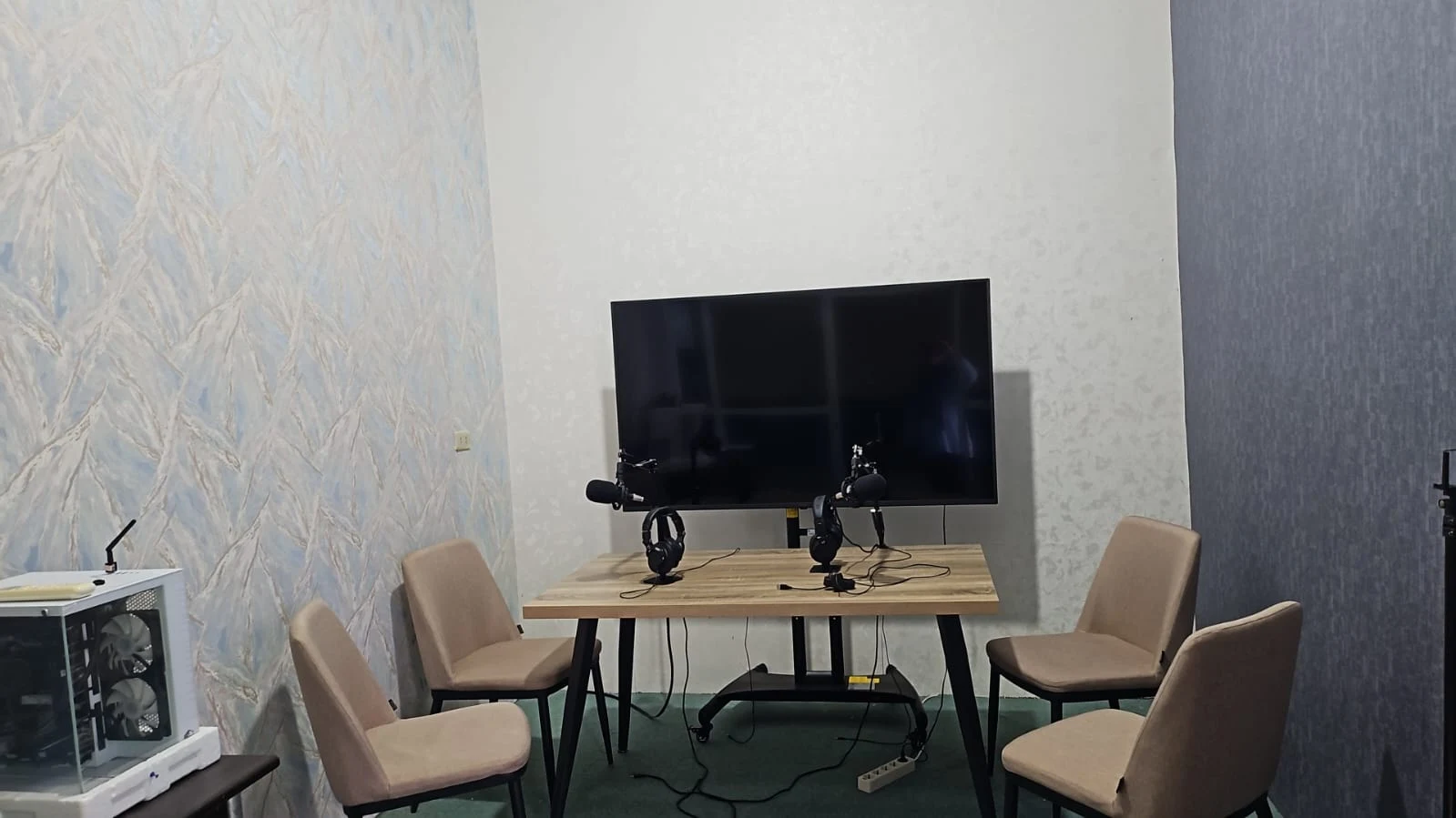 Ruang Podcast